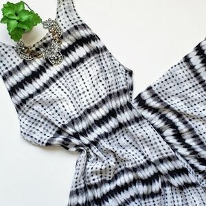 Flynn Skye The Market Maxi Dress Black White Dot Stripe Print Size Large